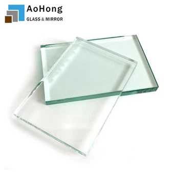 Ultraklares, eisenarmes Glas